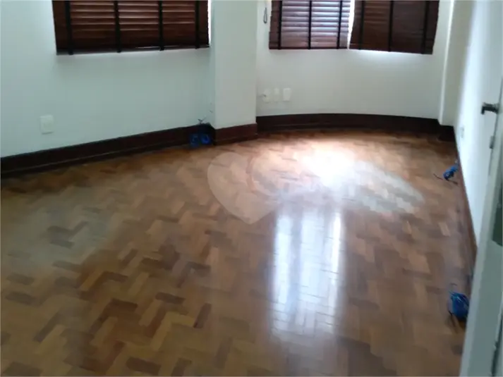 Salas para alugar em Centro – SP
