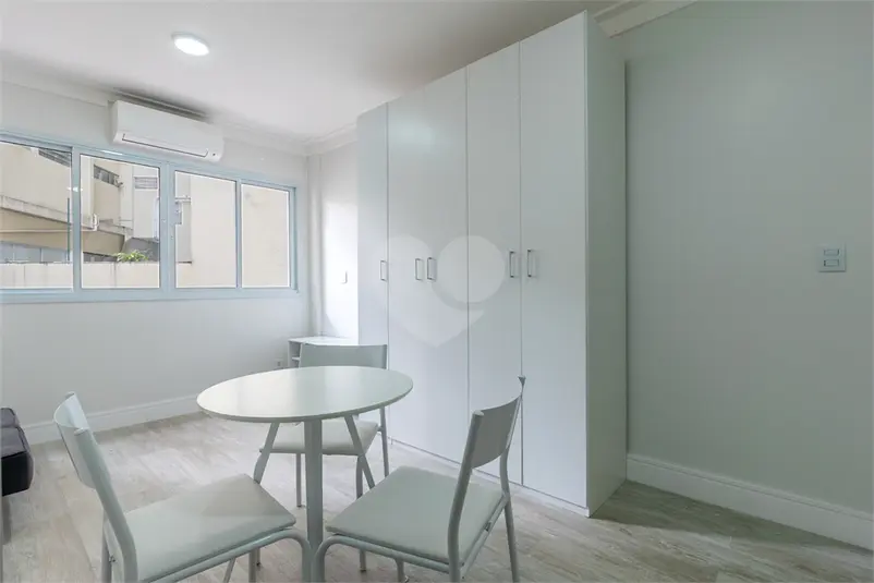 Apartamento com 1 quarto para alugar em Santa Cecília – SP