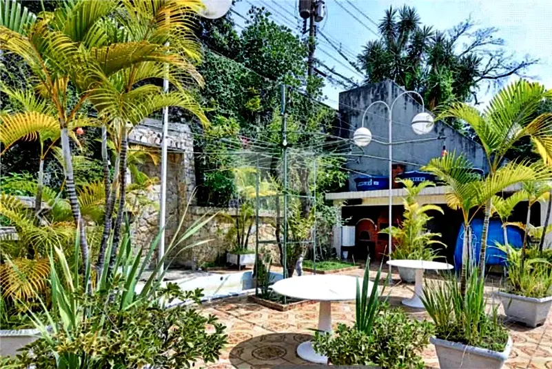 Sobrado com 4 quartos à venda em Santana – SP