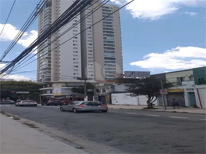 Terreno à venda em Lapa – SP