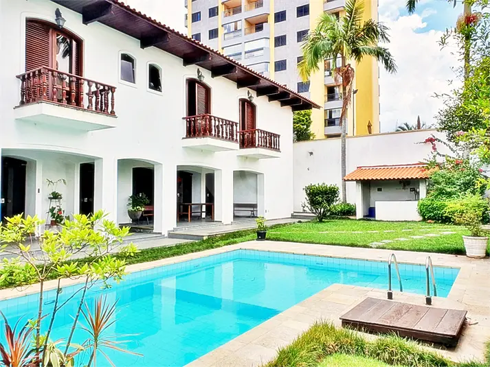 Casa com 4 quartos à venda em Saúde – SP