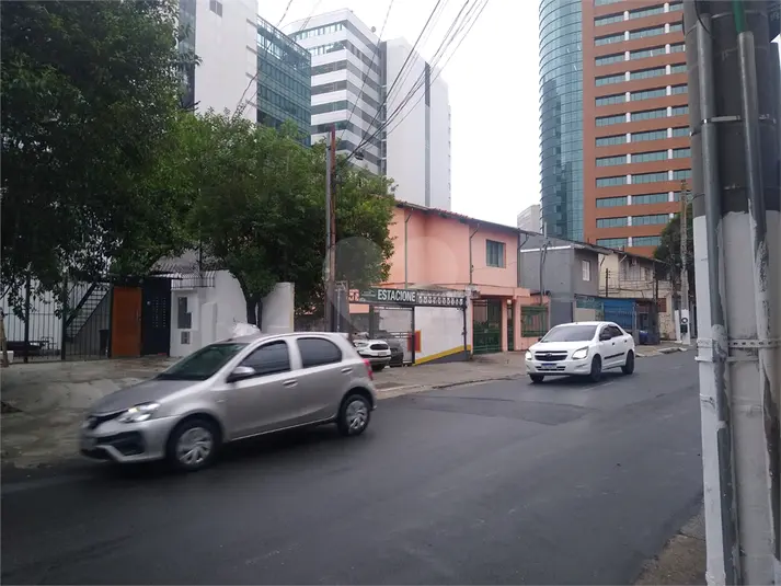 Terreno à venda em Pinheiros – SP
