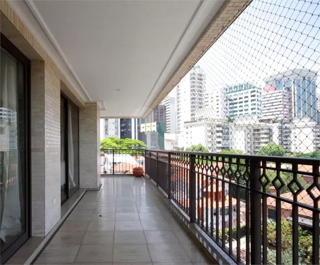 Apartamento com 3 quartos à venda em Higienópolis – SP