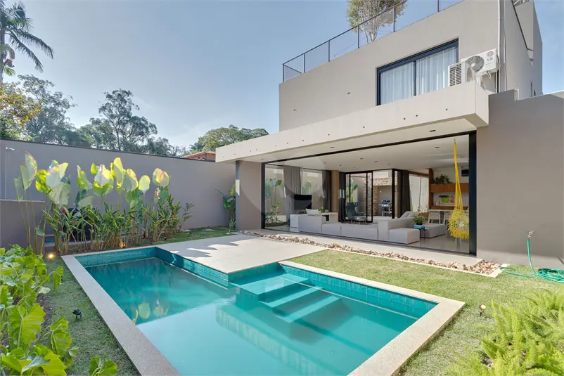 Casa de vila com 3 quartos à venda em Granja Julieta – SP