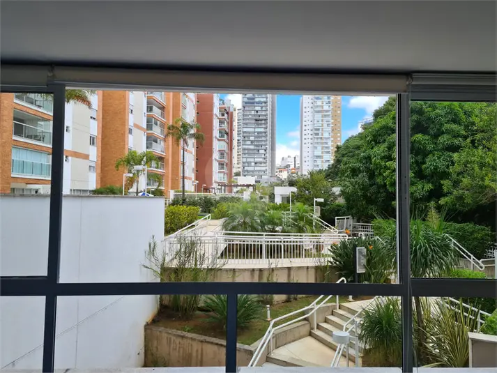 Apartamento com 2 quartos para alugar em Alto da Lapa – SP