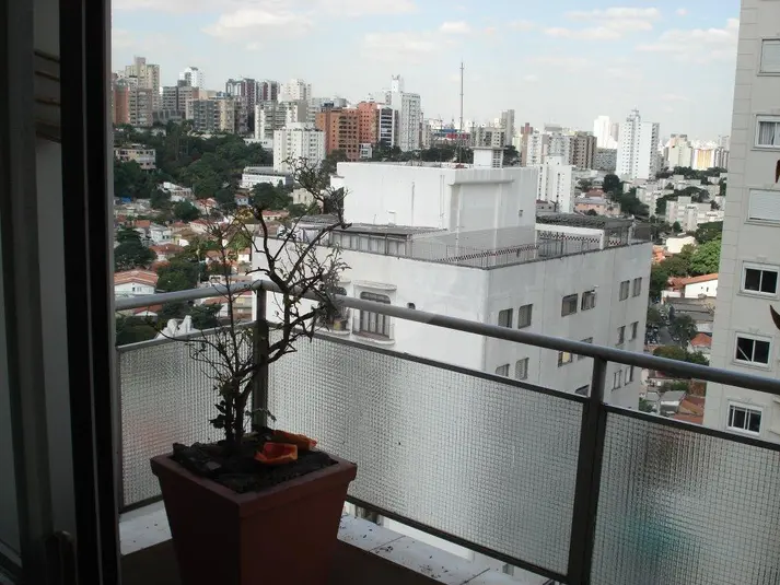 Apartamento com 2 quartos à venda ou para alugar em Alto de Pinheiros – SP
