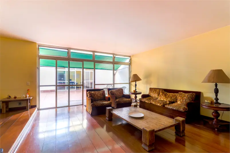 Sobrado com 4 quartos à venda em Vila Mariana – SP