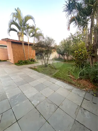 Casa com 4 quartos à venda em Alto de Pinheiros – SP