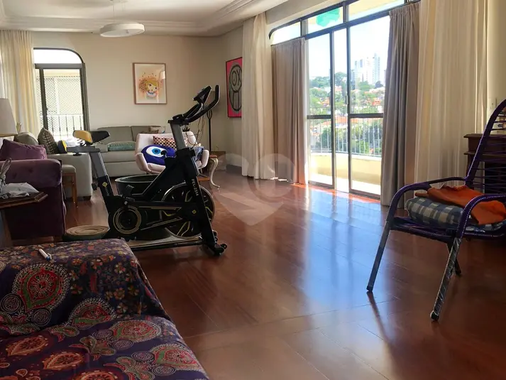 Apartamento com 3 quartos à venda ou para alugar em Higienópolis – SP