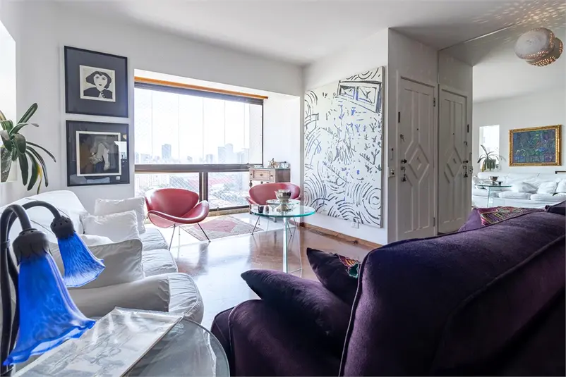 Apartamento com 3 quartos à venda em Vila Nova Conceição – SP