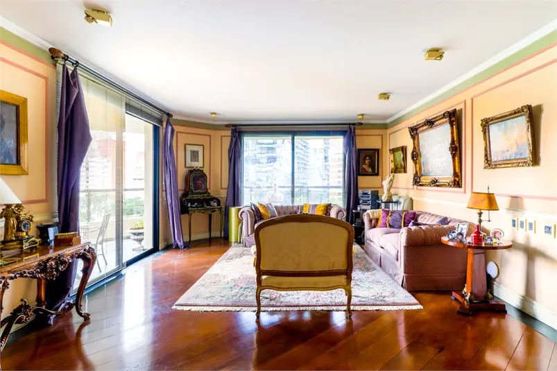 Apartamento com 3 quartos à venda em Itaim Bibi – SP
