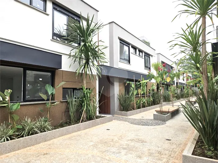Casa com 4 quartos à venda em Alto da Boa Vista – SP
