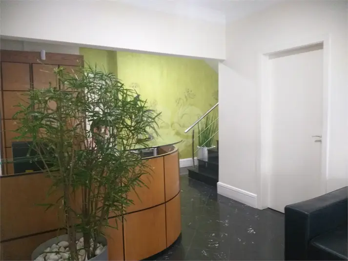 Sobrado à venda ou para alugar em Vila Mariana – SP
