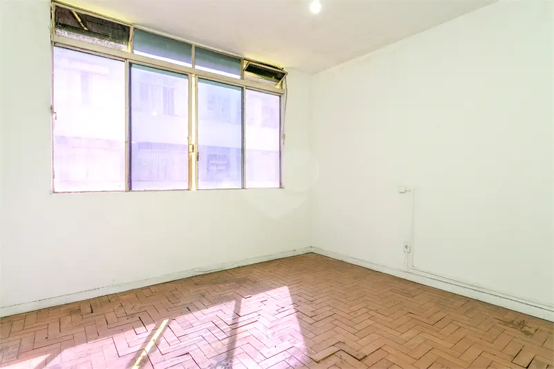 Salas à venda em Centro – SP