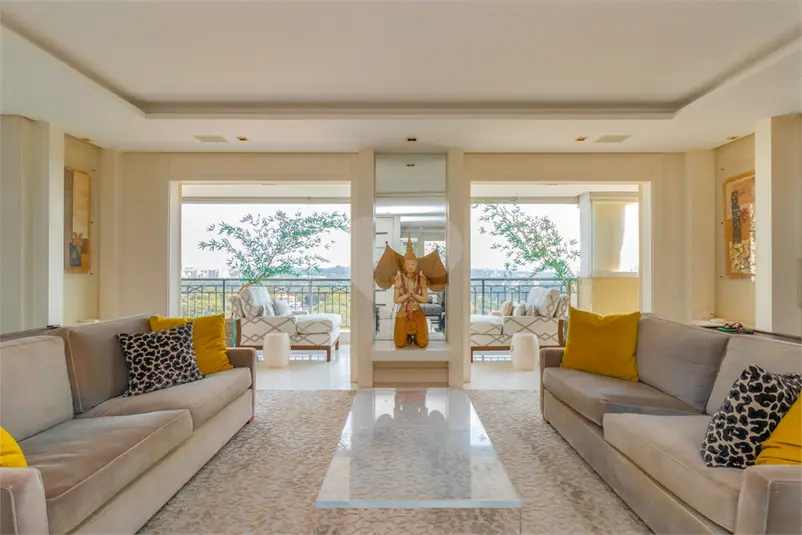 Apartamento com 3 quartos à venda em Alto de Pinheiros – SP
