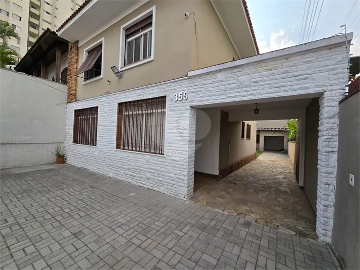 Sobrado com 3 quartos para alugar em Brooklin – SP