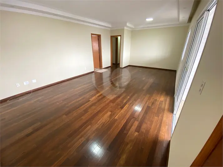 Apartamento com 3 quartos à venda ou para alugar em Jardim Avelino – SP