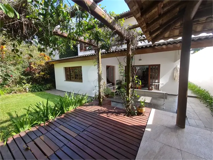 Casa com 4 quartos à venda em Granja Julieta – SP