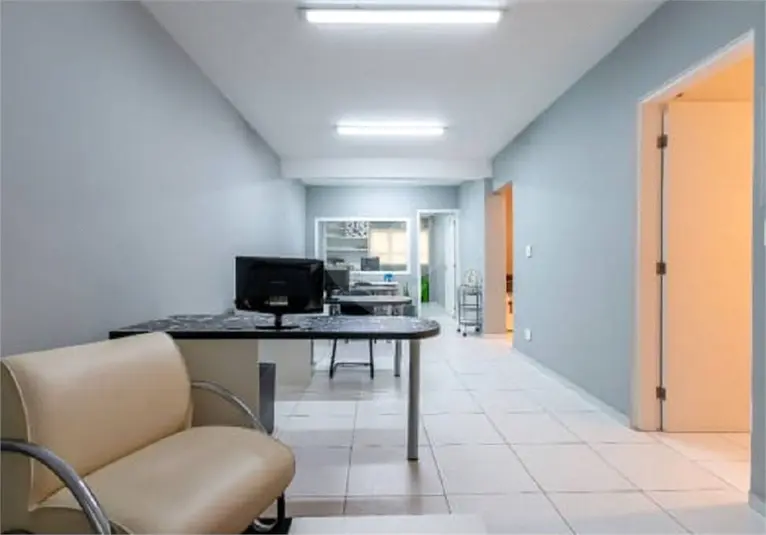 Prédio inteiro à venda em Santana – SP