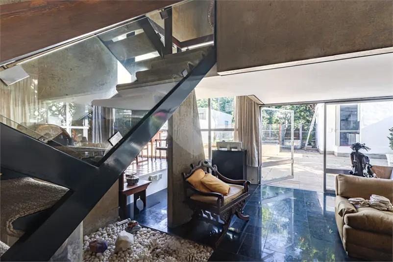 Sobrado com 5 quartos à venda em Jardim América – SP