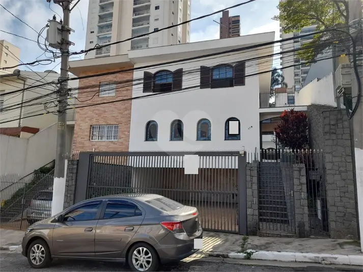 Sobrado com 7 quartos à venda em Santana – SP