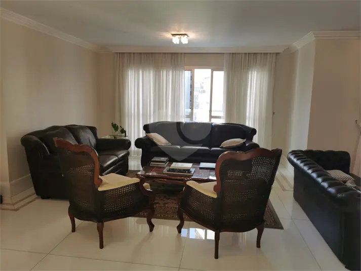 Apartamento com 3 quartos à venda ou para alugar em Itaim Bibi – SP