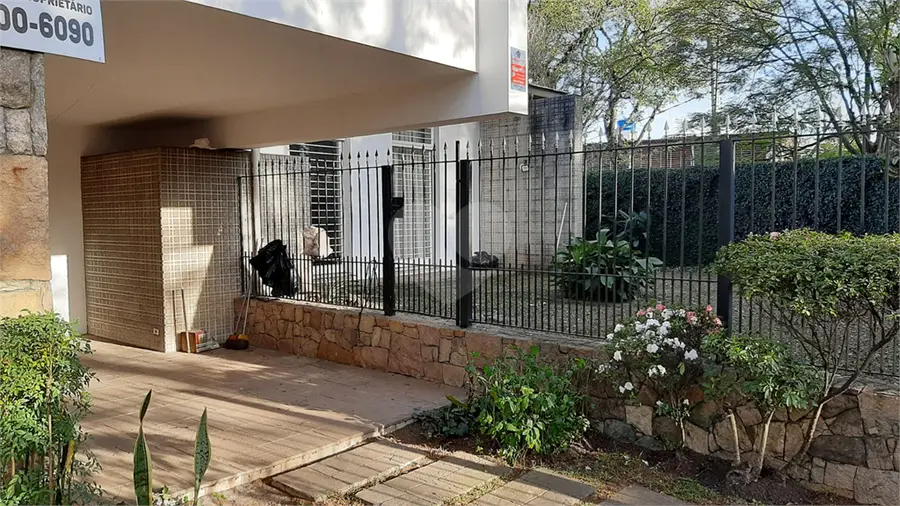 Casa com 2 quartos à venda em Alto de Pinheiros – SP