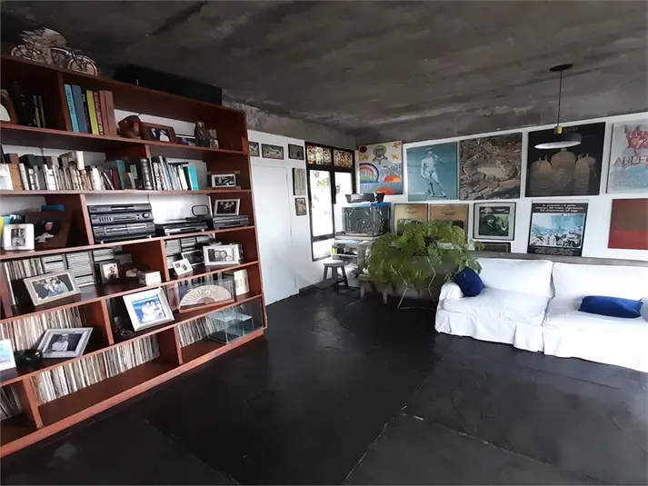 Casa com 5 quartos à venda em Lapa – SP
