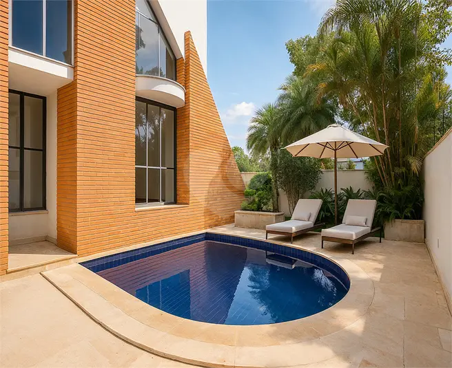 Casa com 4 quartos à venda em Alto de Pinheiros – SP
