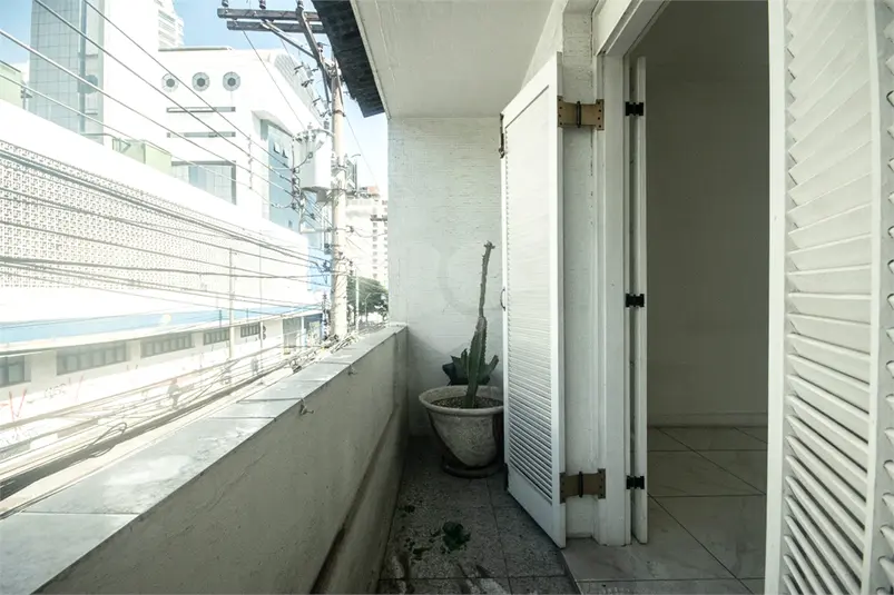 Loja à venda ou para alugar em Pinheiros – SP