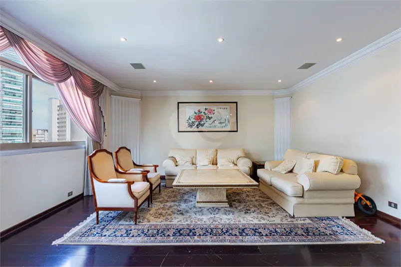 Apartamento com 4 quartos à venda em Paraíso – SP