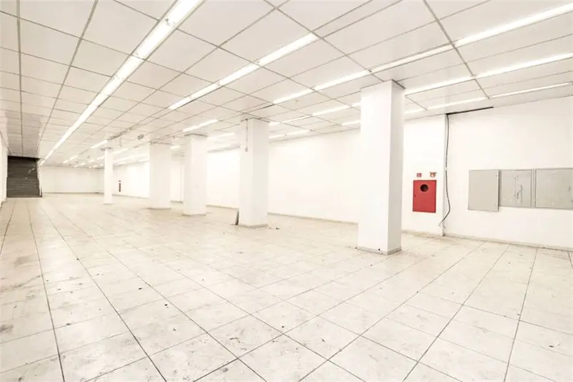 Salão Comercial à venda em Lapa – SP