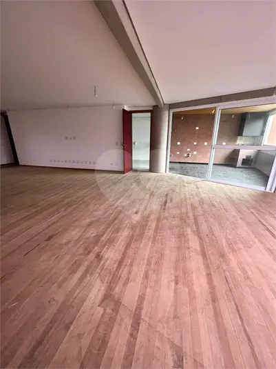 Apartamento com 4 quartos à venda em Jardim – SP