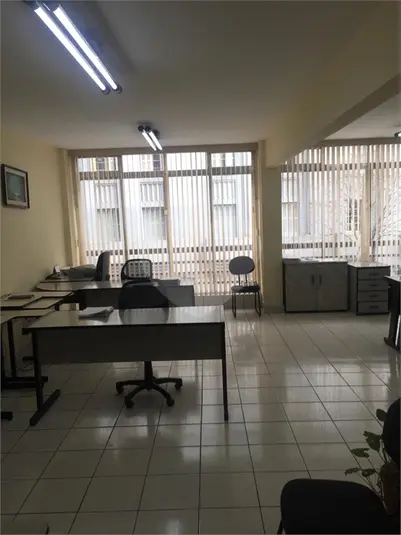 Salas para alugar em Centro – SP