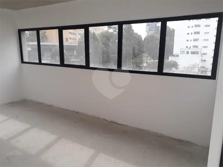 Salas com 1 quarto para alugar em Jardim América – SP