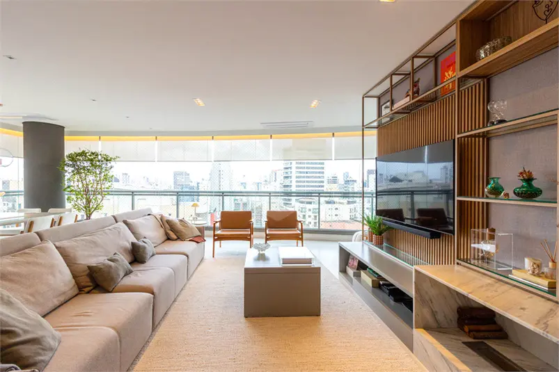 Apartamento com 3 quartos à venda em Vila Olímpia – SP