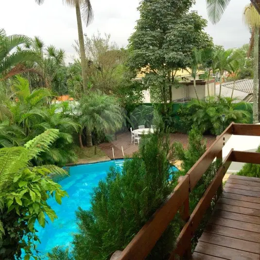 Casa térrea com 4 quartos à venda em Chácara Monte Alegre – SP