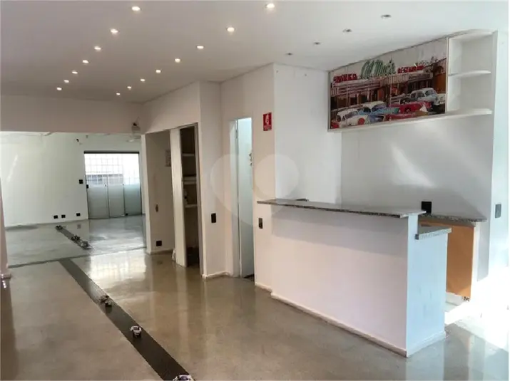 Prédio inteiro à venda em Vila Madalena – SP