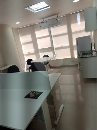 Salas para alugar em Centro – SP