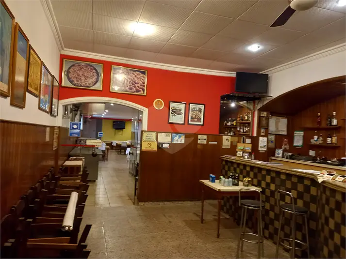 Salão Comercial à venda em Chácara Santo Antônio – SP