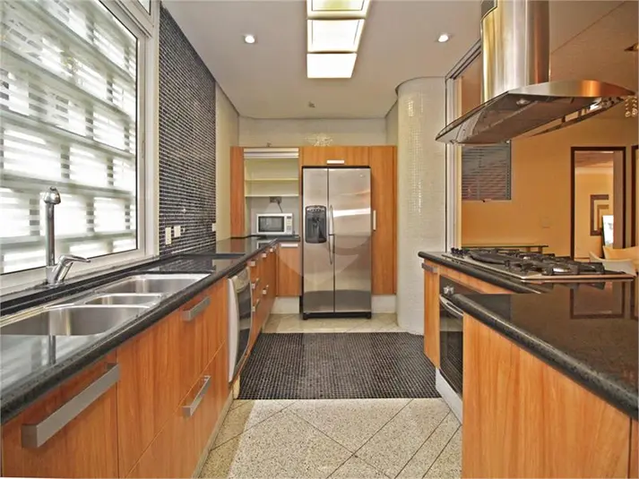 Apartamento com 3 quartos à venda em Jardim Paulista – SP