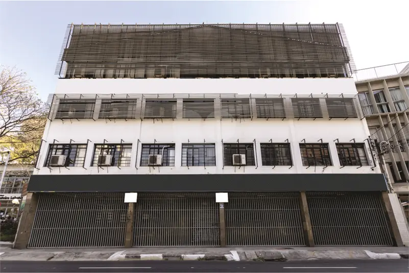 Prédio inteiro à venda em Centro – SP