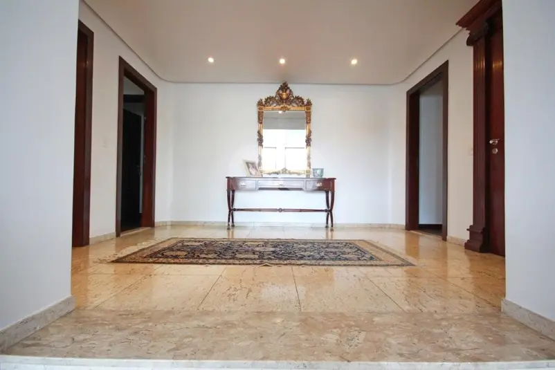 Apartamento com 4 quartos à venda em Real Parque – SP