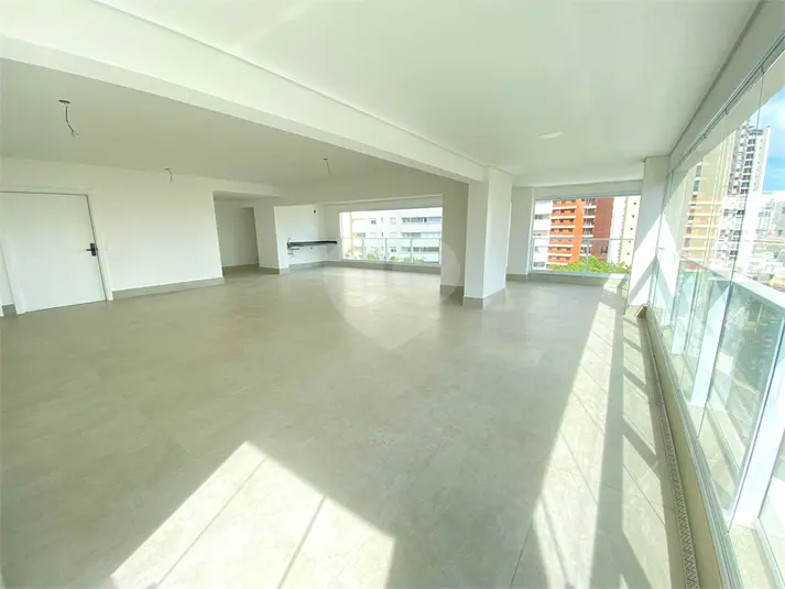Apartamento com 4 quartos à venda em Santana – SP