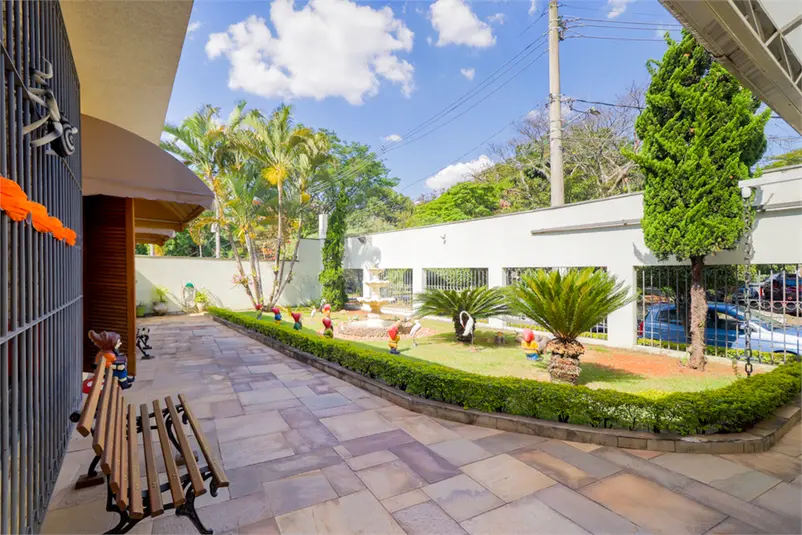 Casa térrea com 4 quartos à venda em Alto da Lapa – SP