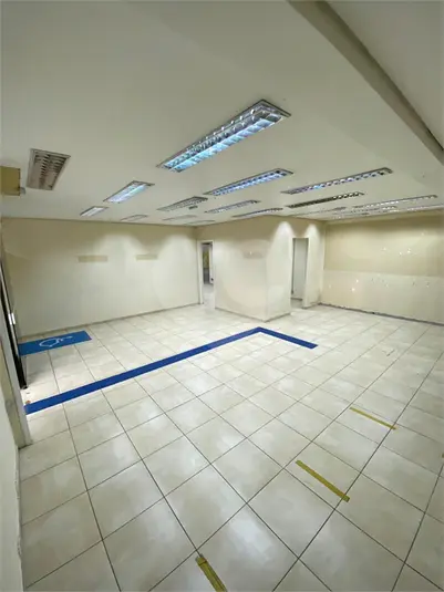 Salão Comercial para alugar em Jaguaré – SP