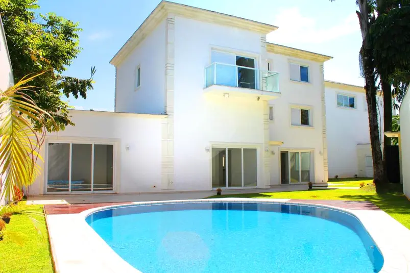 Sobrado com 6 quartos à venda em Jardim Cordeiro – SP