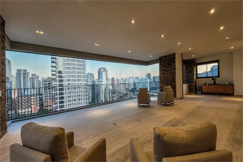 Apartamento com 3 quartos à venda em Itaim Bibi – SP
