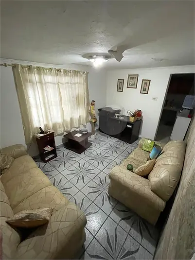Casa térrea com 5 quartos à venda em Vila Medeiros – SP