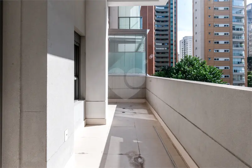 Apartamento com 2 quartos à venda em Moema – SP